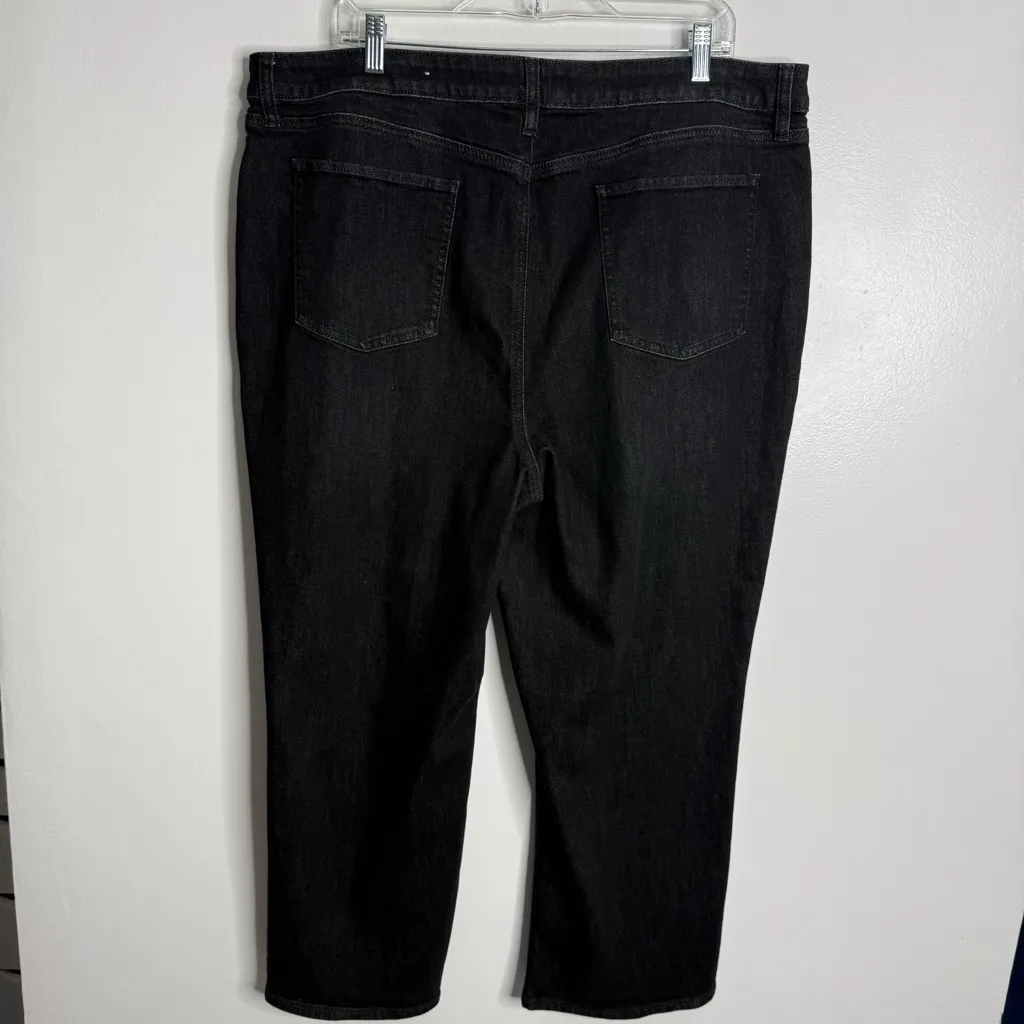 NWOT Chico’s High Rise Straight Crop‎ Dark Black Charcoal Wash Size 20 Chico’s 4 - Image 2
