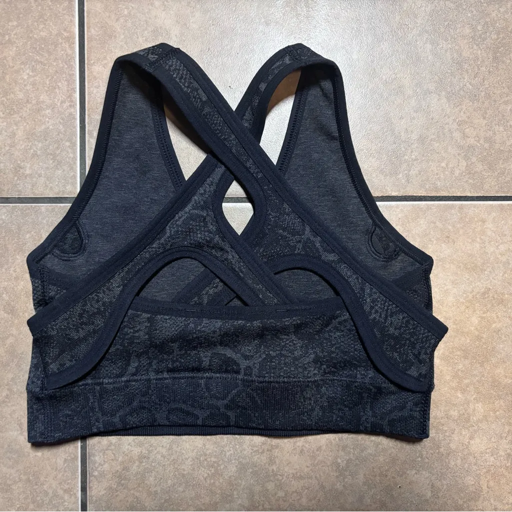 Gymshark Adapt Animal Seamless Sports Bra in black - Image 3