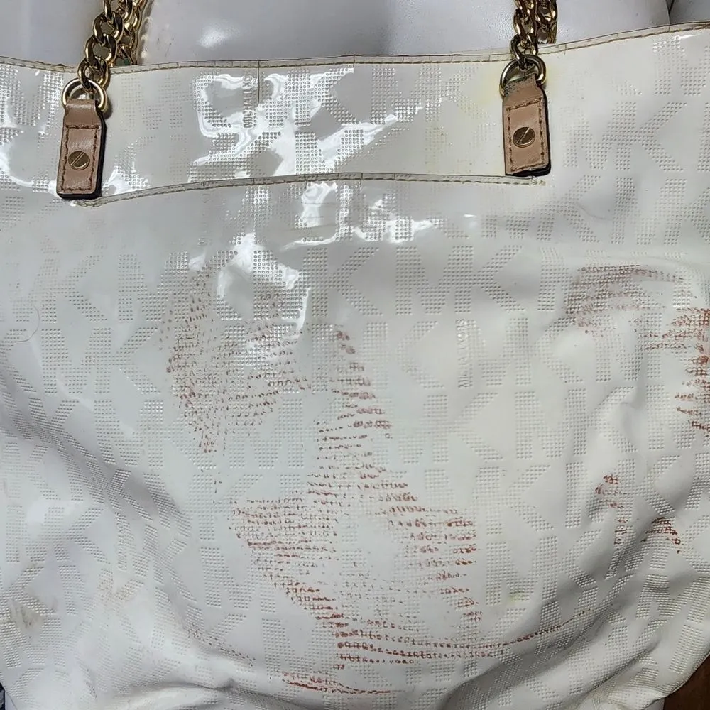 Michael Kors Cream MK Patent Leather Tote Bag - Image 10