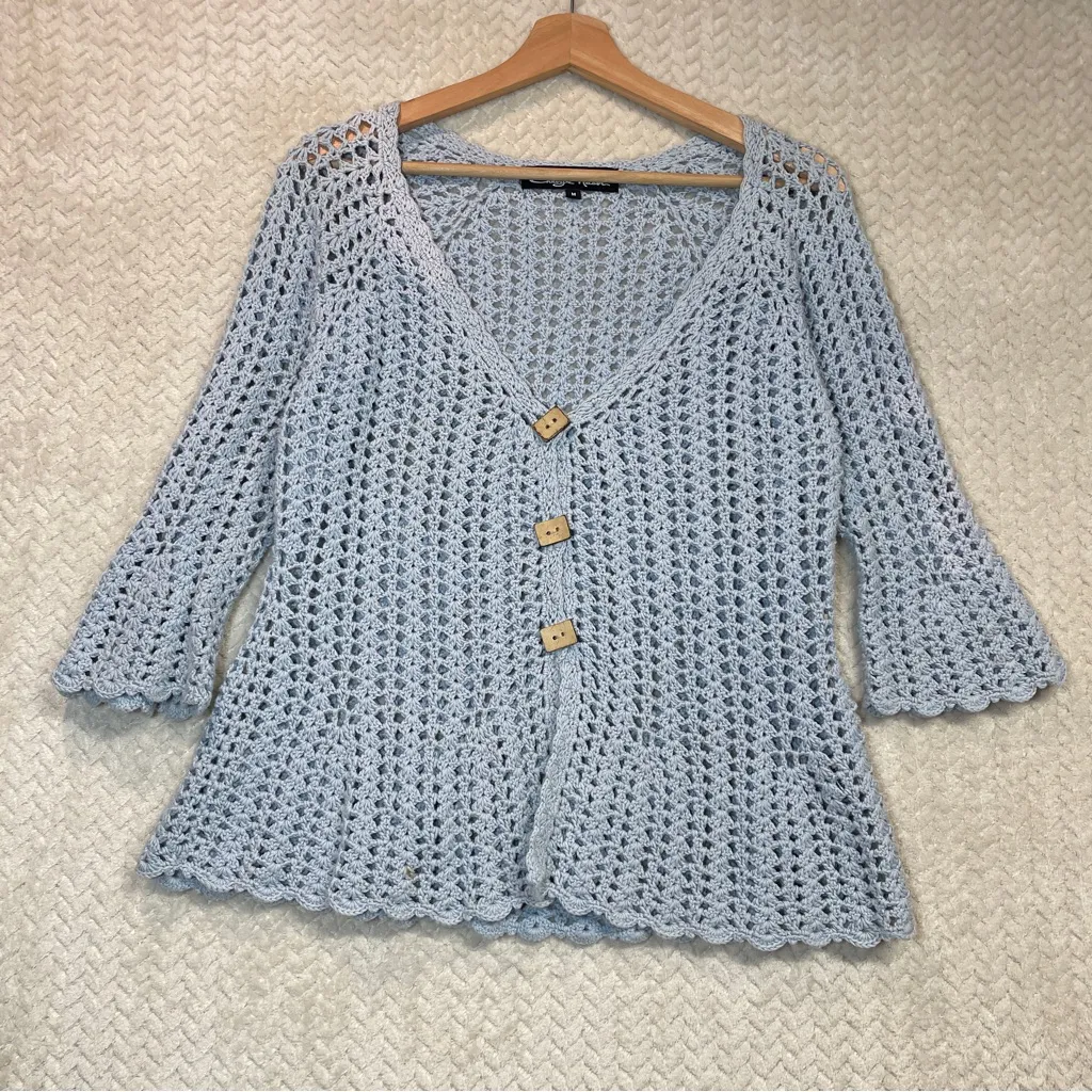 Vintage Windridge Baby Blue Open Knit Crochet Cardigan Scalloped Hem Bell Sleeve Size M - Image 6