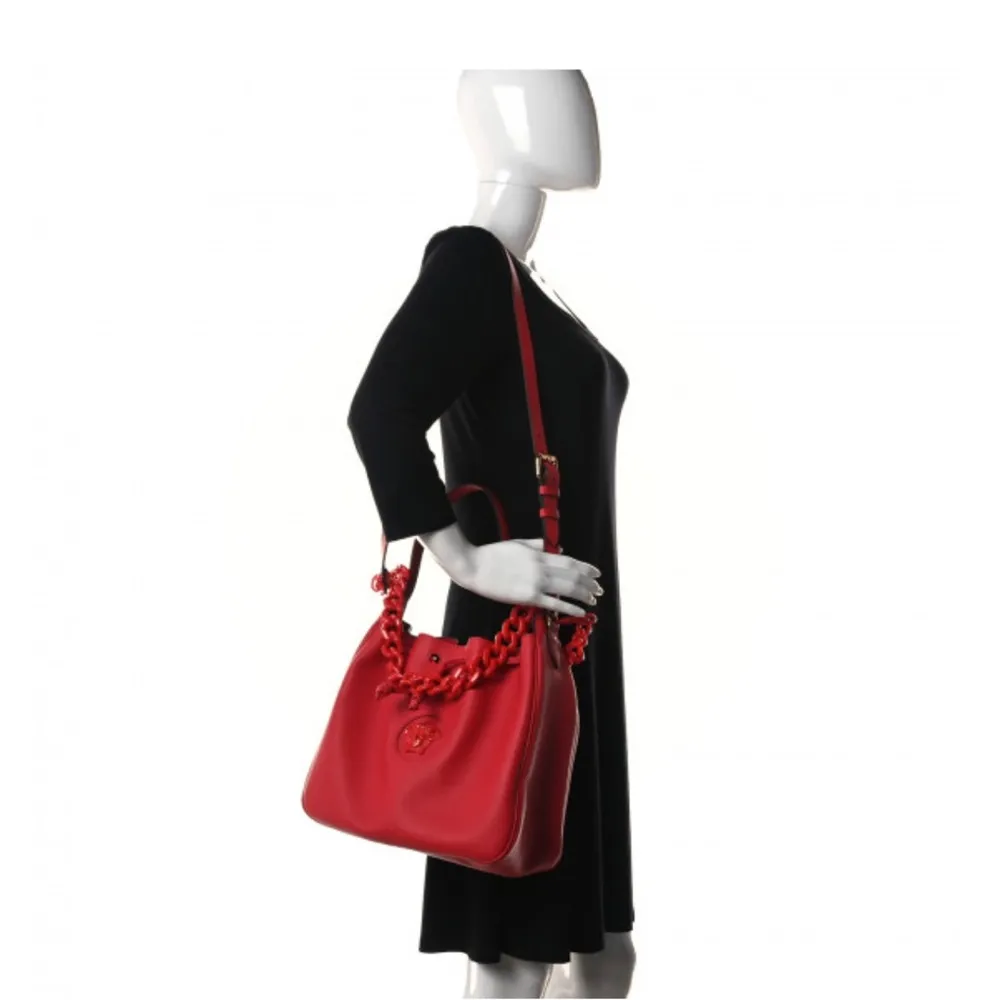 VERSACE
Grained Calfskin La Medusa Bucket
Bag Red
Bag - Image 12