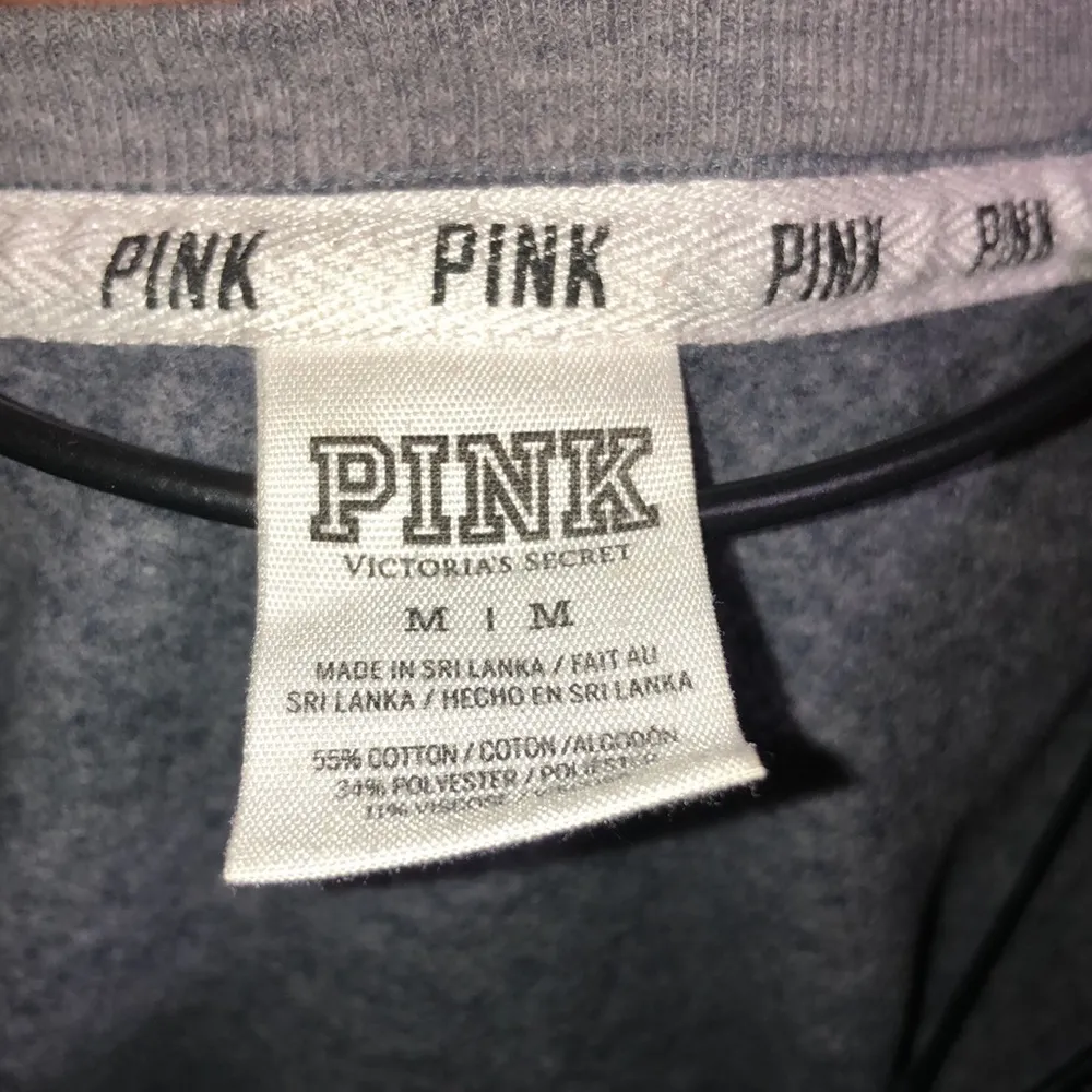 Pink Victoria’s Secret tiger print sweatshirt crew neck over sized size medium​​ - Image 4