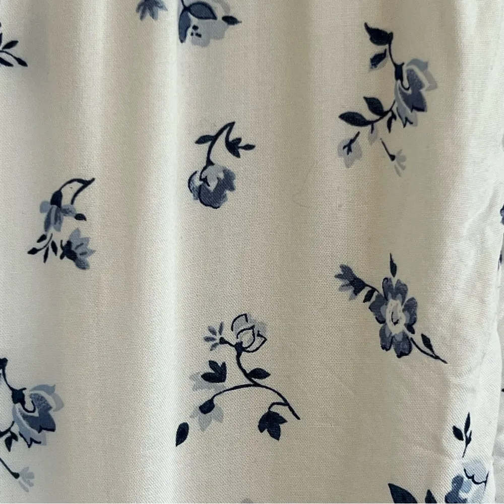 Hollister Tiered Floral Maxi Skirt Size S White High-Low Ruffled Boho Cottage - Image 5