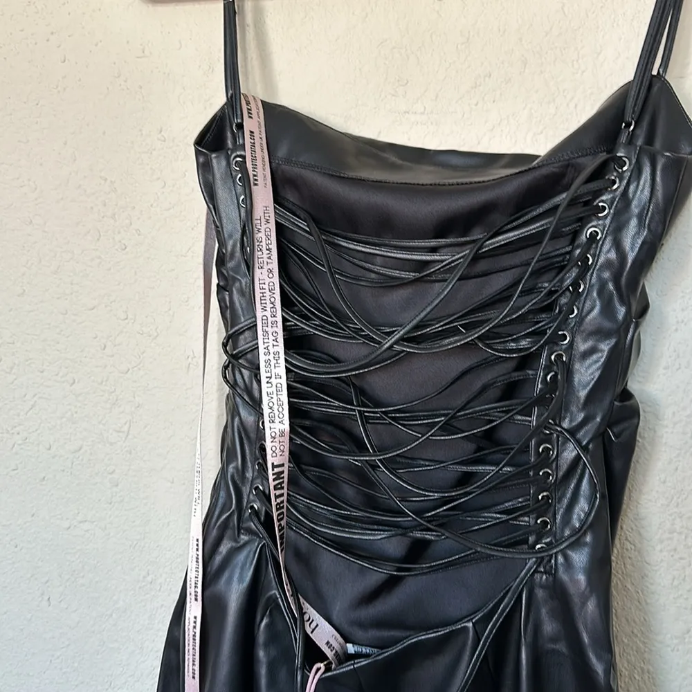 HOUSE OF CB 'Jalena' Black Vegan Leather Lace Back Dress NWT‎ size M - Image 7