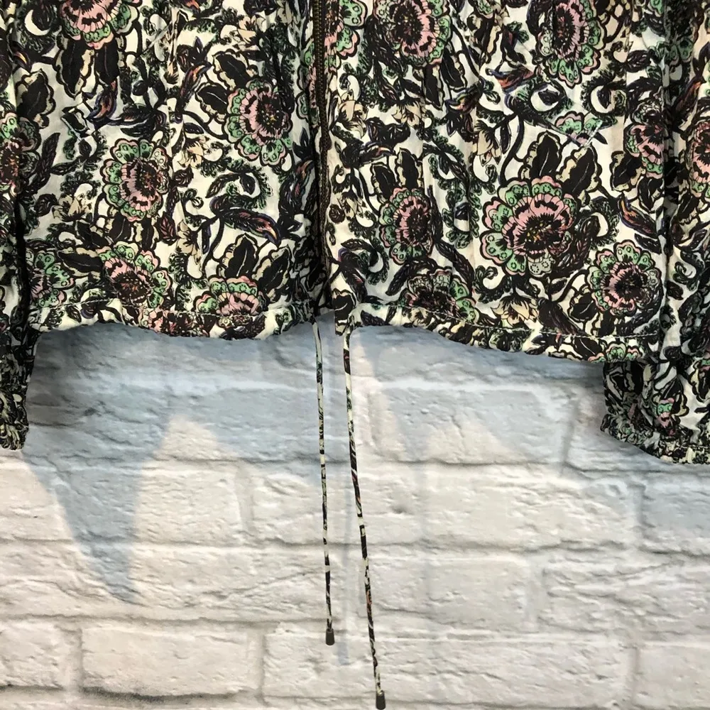 Free People  Size Small Soft Printed Balloon Sleeve Jacket - Image 10