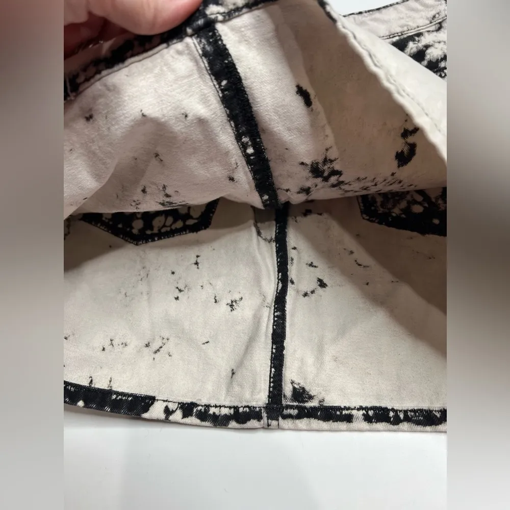 Zara tye dye denim skirt small - Image 4