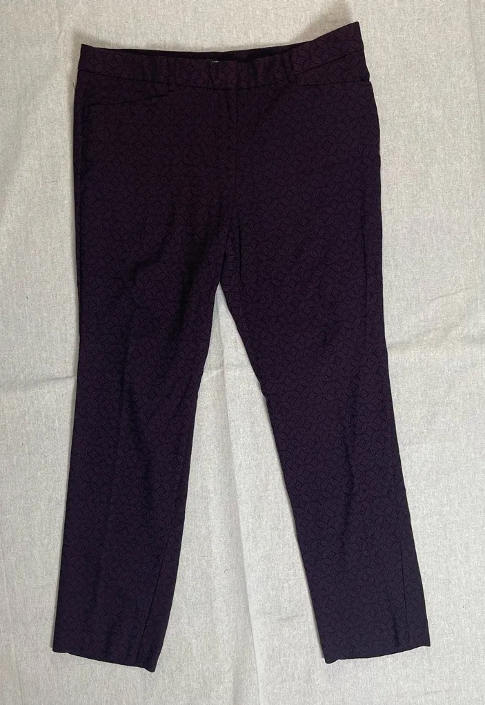 Mario Serrani | Maroon & Black Medallion Pattern Straight Leg Pants | Size 14 - Image 1