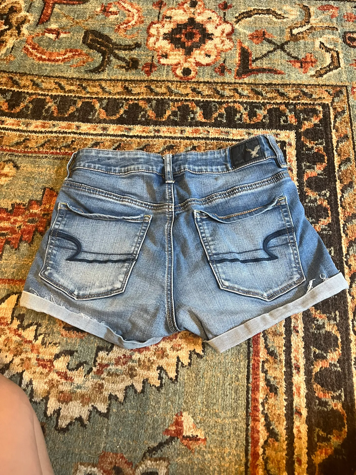Arie Shorts Size 6 - Image 2