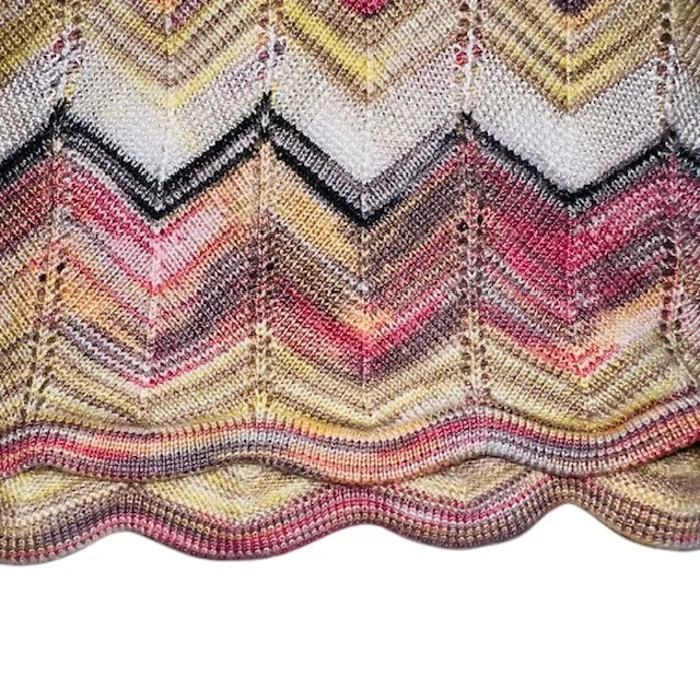 White House Black Market Knit Top Chevron Ruffle Sleeveless‎ Multicolor Size M - Image 11