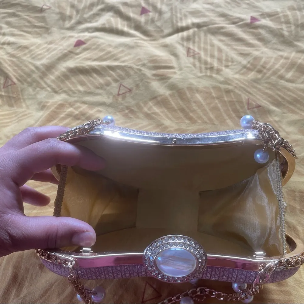 Shimmering Glitter Evening Clutch Sparkly Banquet Purse with Pearl Chain Pink Gold - Image 4