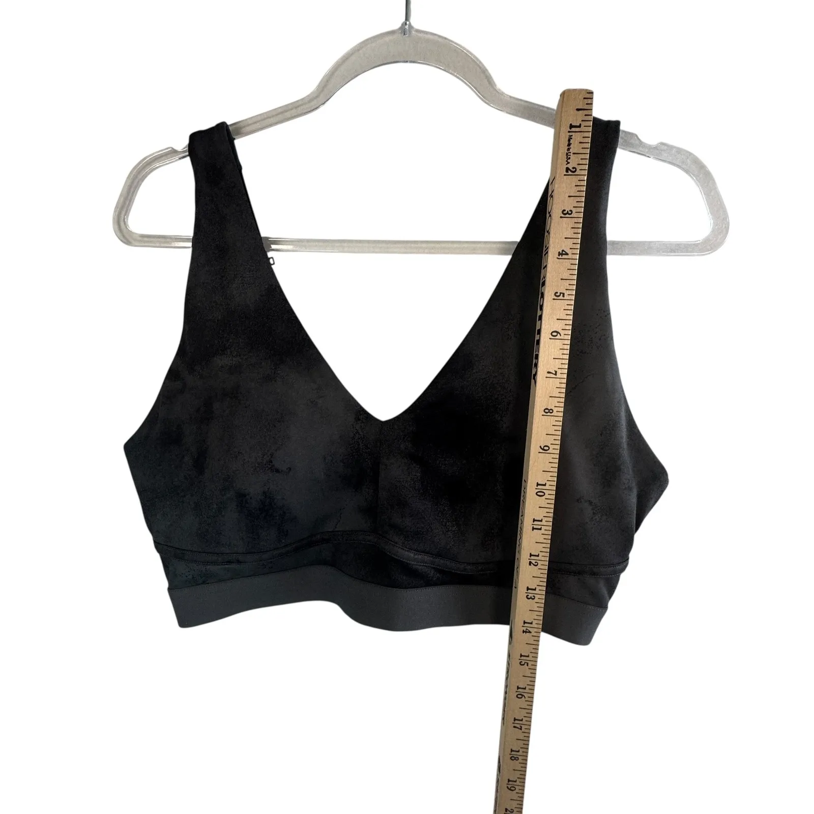 Fabletics Onyx Smudge V Neck Strappy Back M Support Sports Bra L Diamond‎ Dye - Image 6
