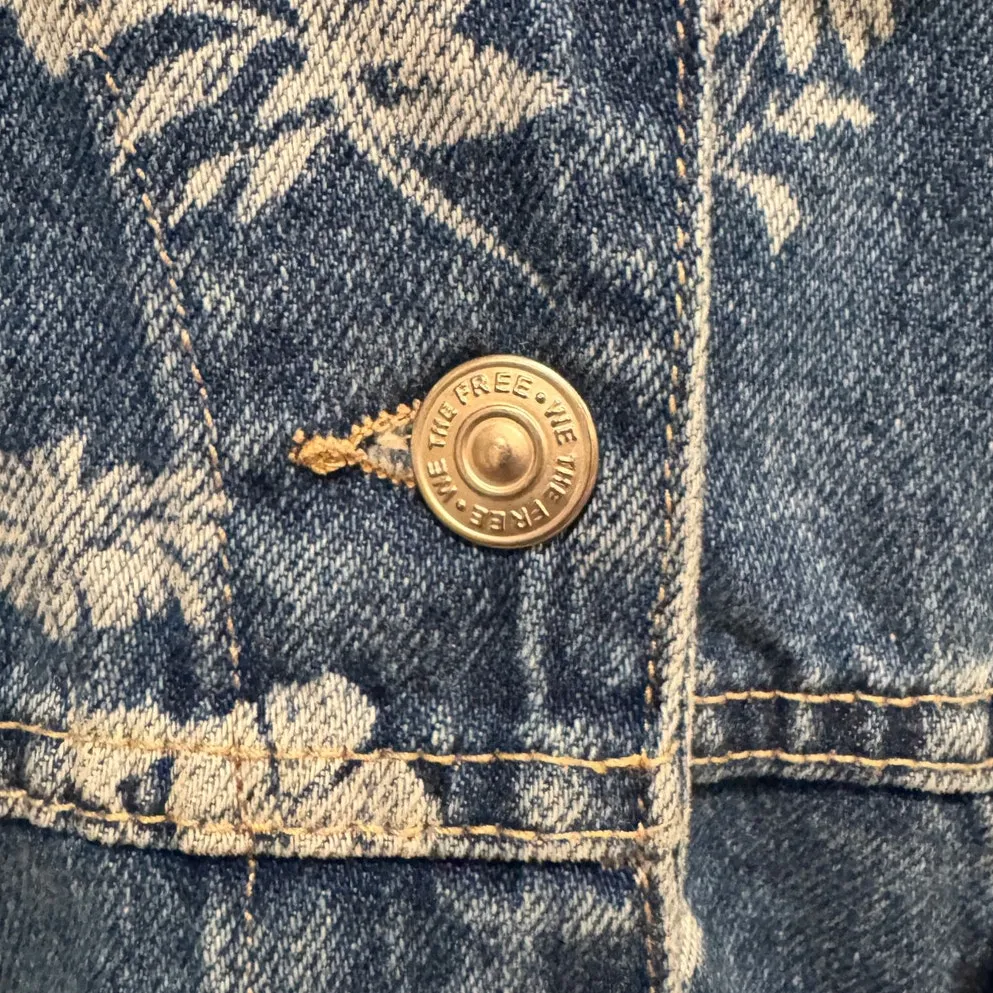 NWT Free People Opal Floral Swing Denim Jacket Size Medium - Image 11