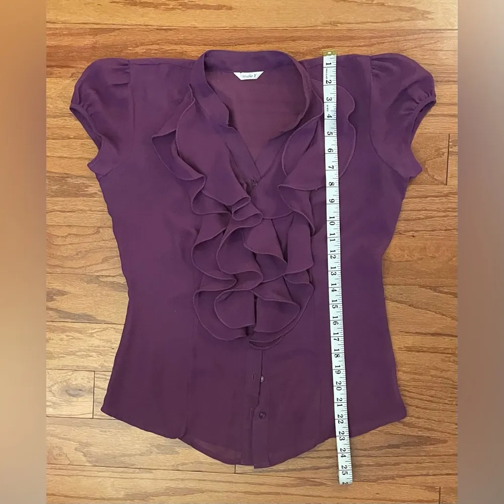 Studio Y- Y2K Purple Ruffled Cap Sleeve Blouse Size XS/S - Image 6