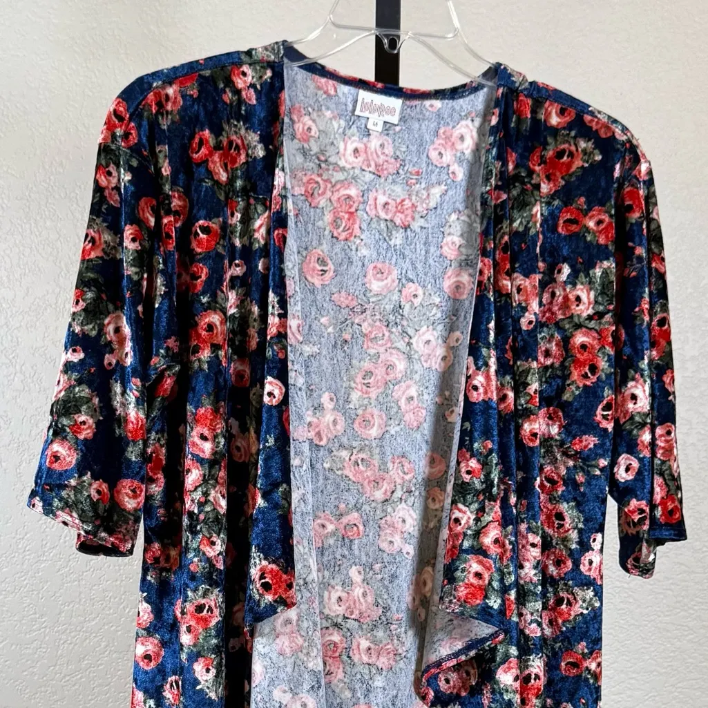 LuLaRoe Velvet Floral Kimono Duster Cardigan Women’s Medium Open Front Layering - Image 3