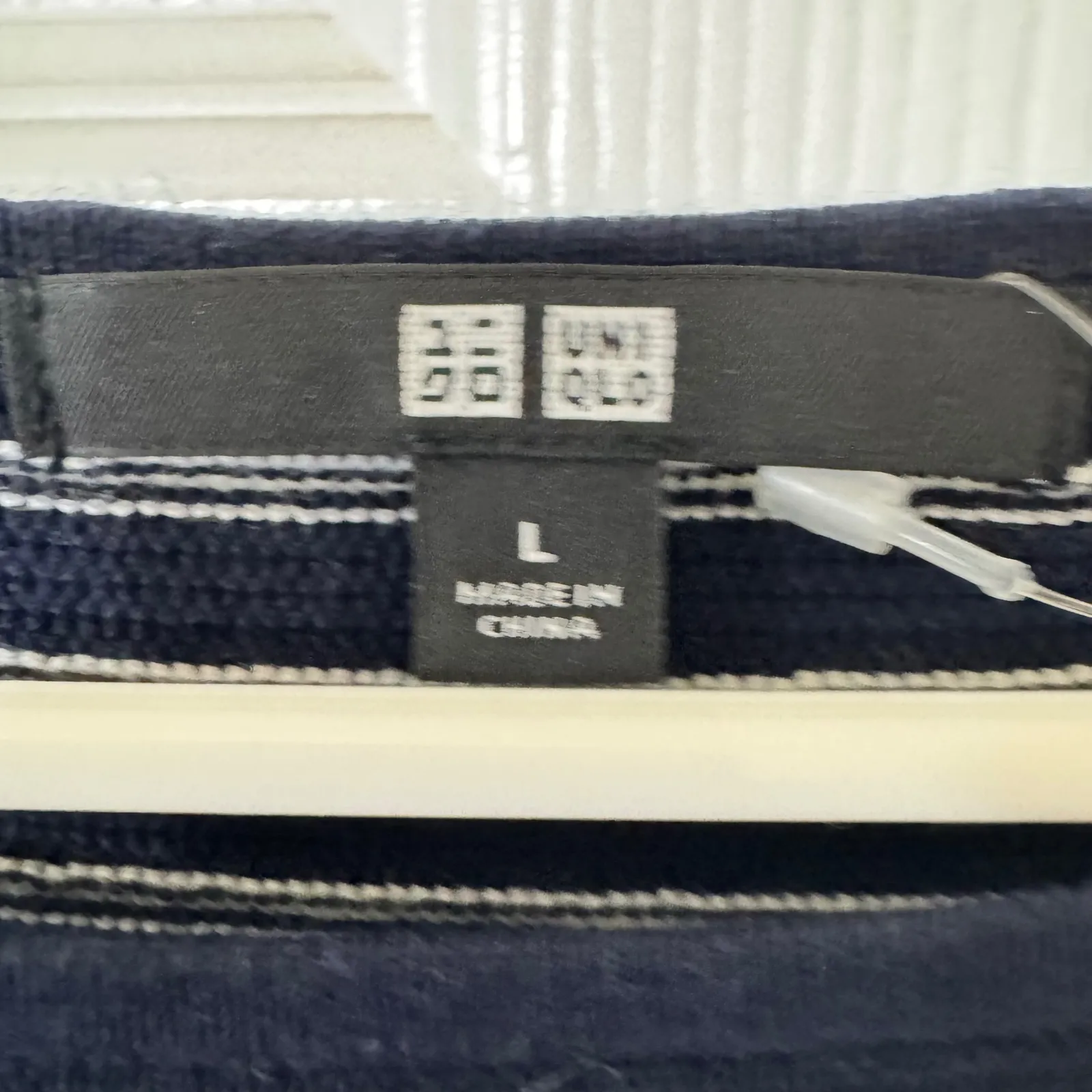 NWT Uniqlo Women Ripple Striped Crew Neck Sweater Navy White Size L OLDSTOCK - Image 2