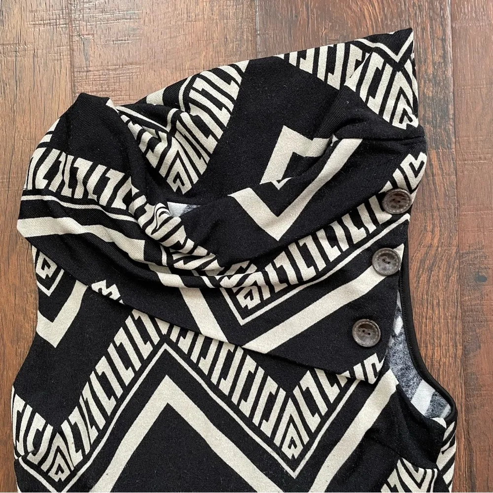 PAPAYA sleeveless, cowl neck dress, size L - Image 5