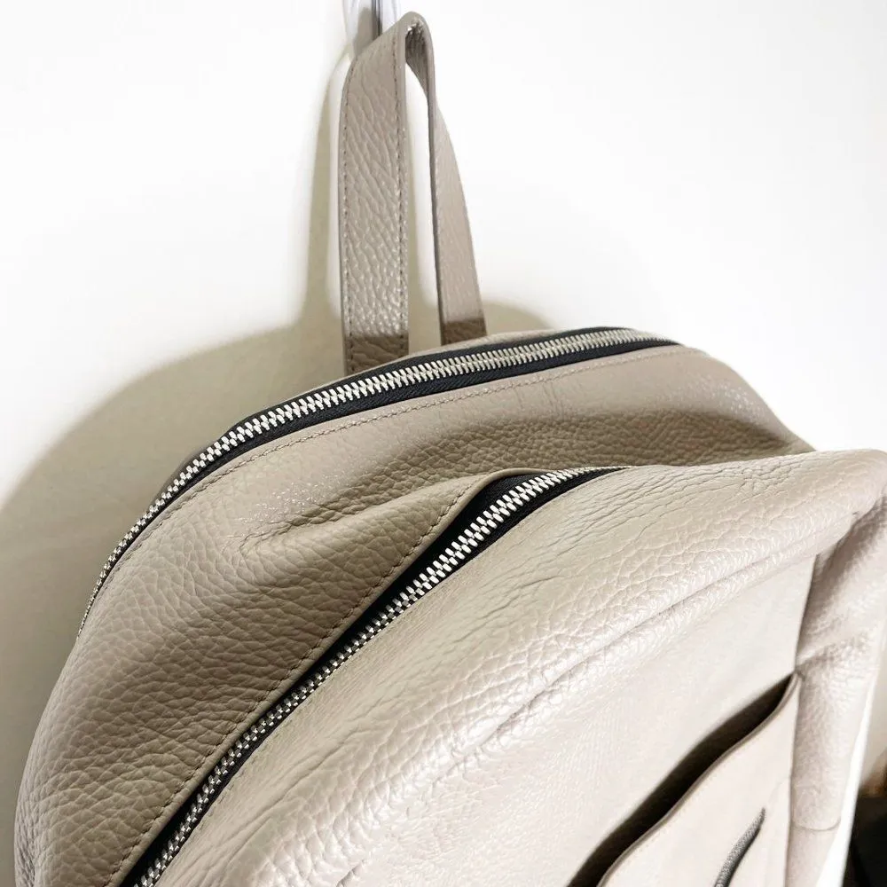 ECTU Brooklyn Italian Leather Backpack in Light Grey - Image 3