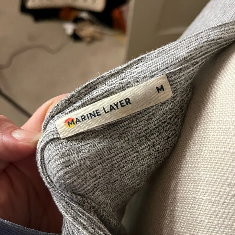 Marine Layer Tinley Tulip Back in Thin Grey&White - Image 5