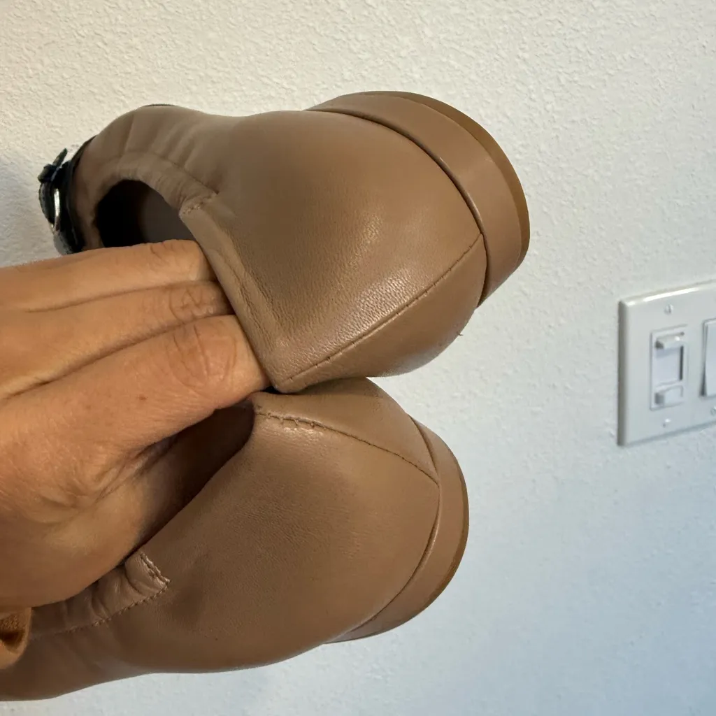 AGL Pointed Toe Flats | Beige Leather & Black Patent Cap Toe | Made in Italy Tan Size 7.5 - Image 3