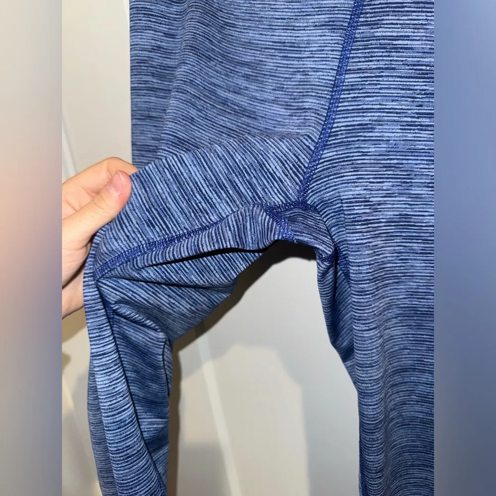 NIKE Legend Dri-Fit Women's Size Large Tight Fit Blue White Leggings NWOT - Image 5