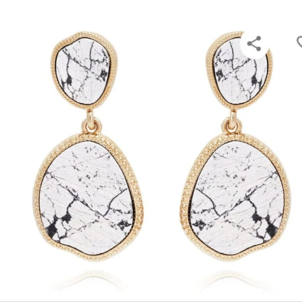 NWT Bonaluna White, Black, & Gold Dangling Earrings Black - Image 4