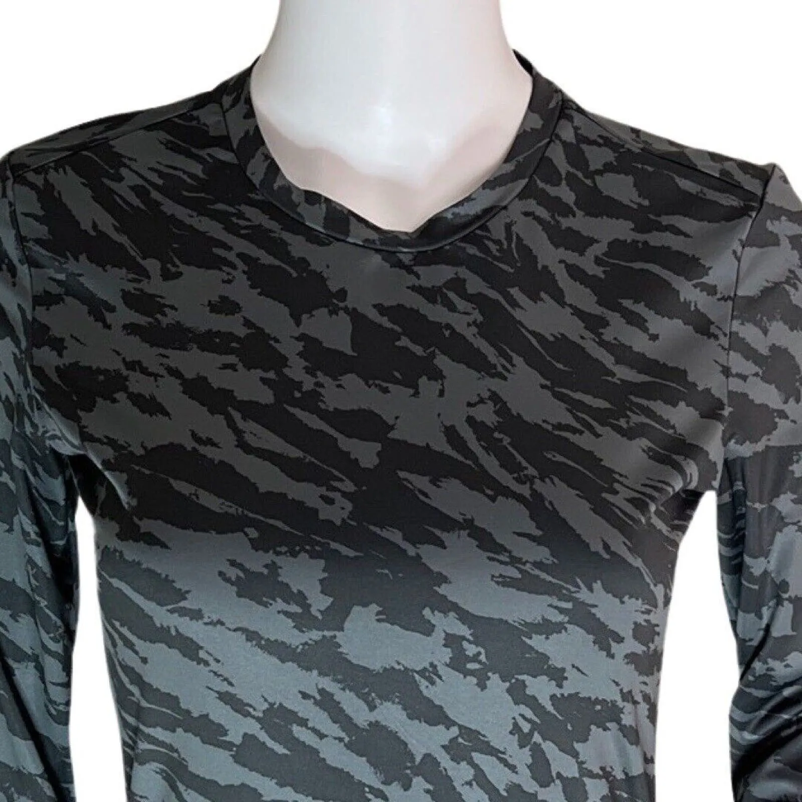 Nike Shirt Womens XS Gray Dri-Fit Golf Tour‎ Performance Base Layer Athleisure - Image 5
