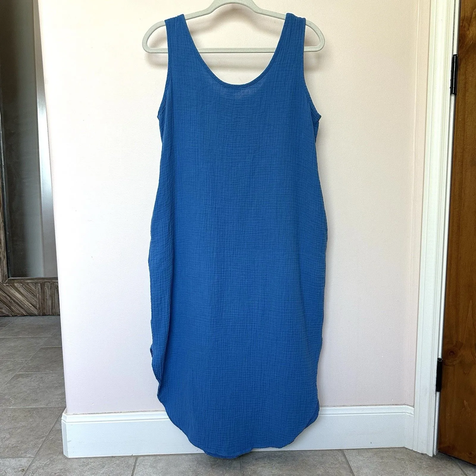 AEMI & Co Dress Med Sleeveless Midi Blue Lagen Beachy - Image 3