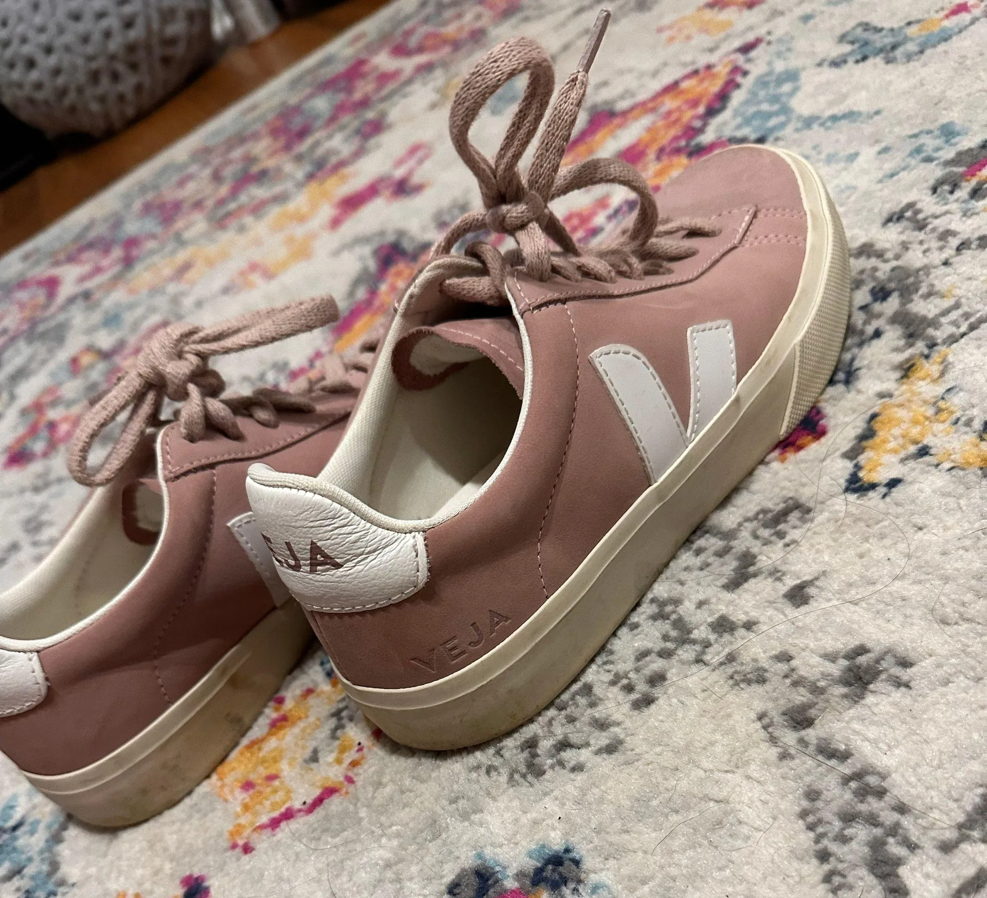 VEJA Sneakers - Image 3