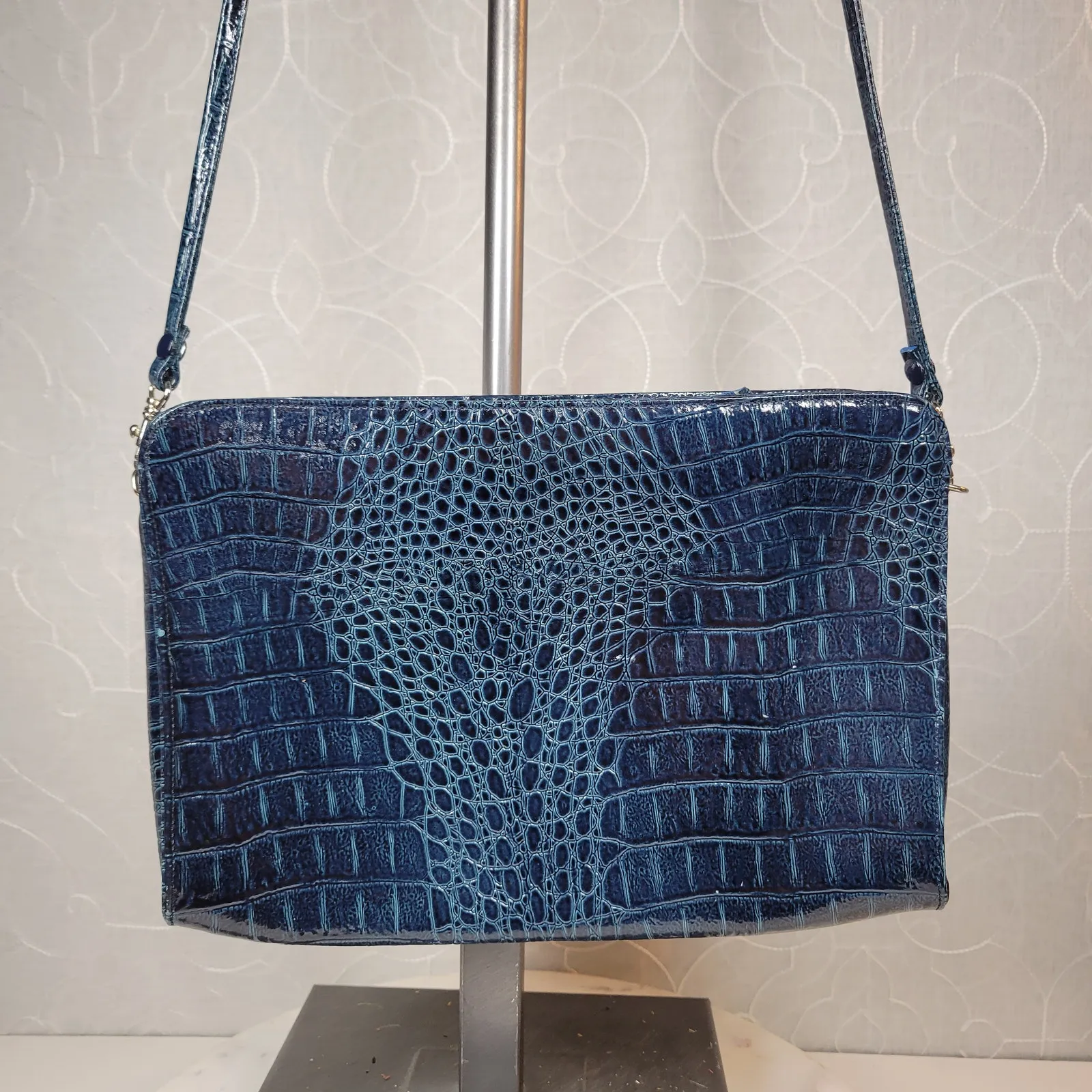 VTG Crocodile Crossbody Purse Blue Blue Embossed Leather Zipper‎ Lined - Image 10