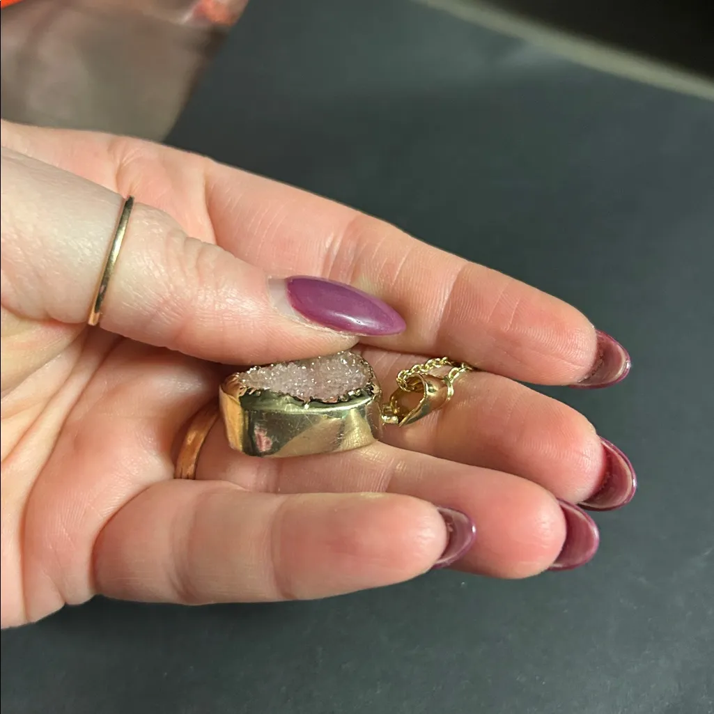 Druzy Rose Quartz w Gold Edging Pendant 20 inch Chain - Image 3