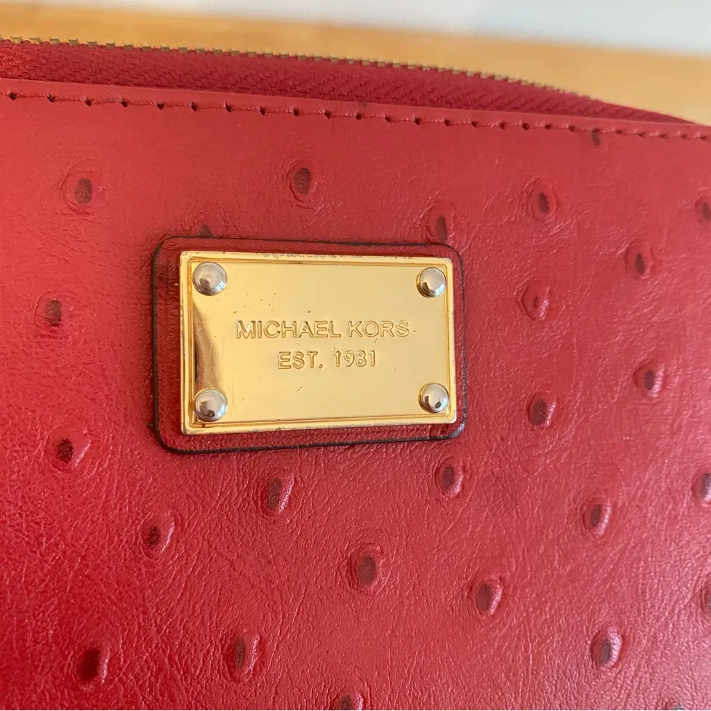 Michael Kors Red Textured Wallet with Gold Accents missing wristlet strap - Image 6