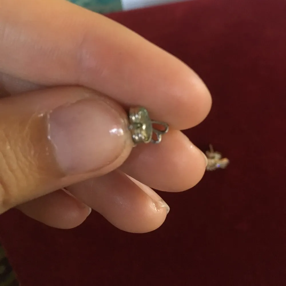 Claire’s Silver dragon fly post earrings vintage - Image 4