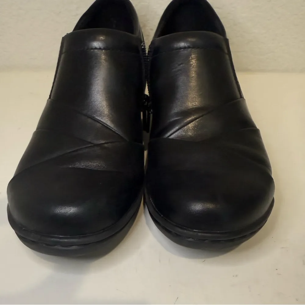 Clarks Channing Essa Clogs Slip On Black Leather Size 6.5 - Image 4