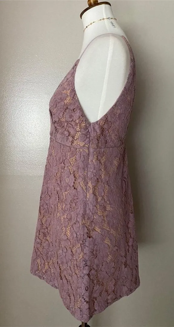 Night Shimmers Velvet Mini Dress - Image 5