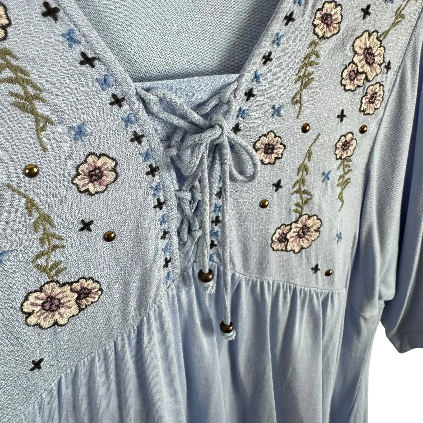 Haute Hippie Tribe Blue Viscose Floral Embroidered Short Sleeve Blouse Size‎ S - Image 4