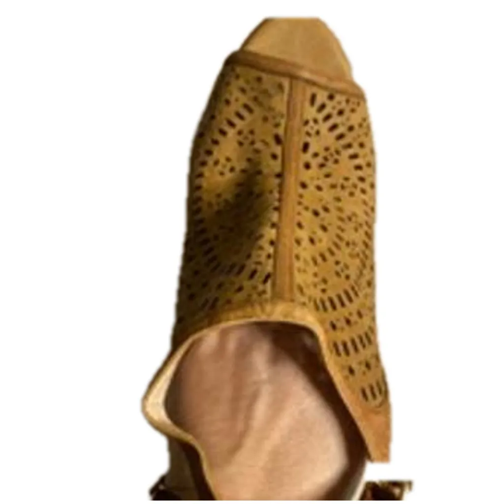 Vince Camuto Brown Leather Cutout Block Heel Sandals Size 7M / 37 - Image 4