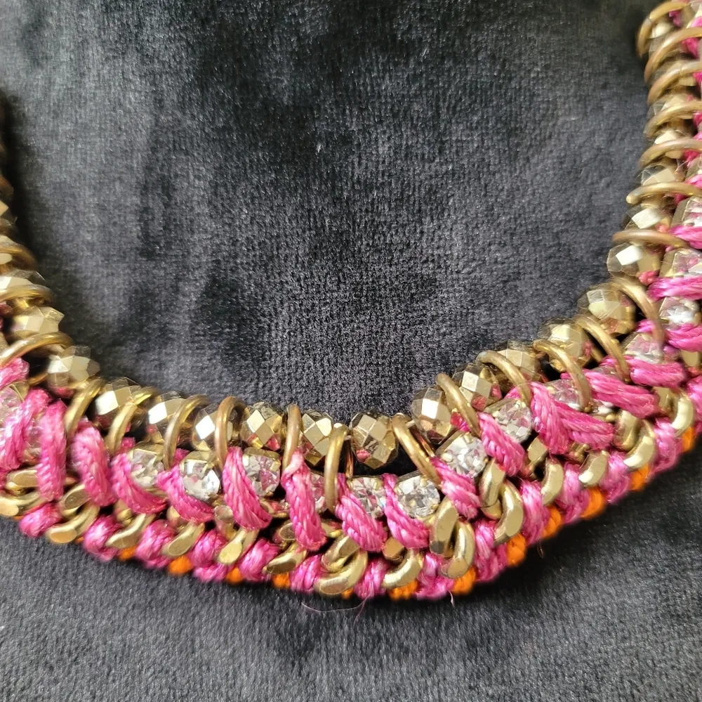 Crocheted Pink and Gold Necklace - Image 2
