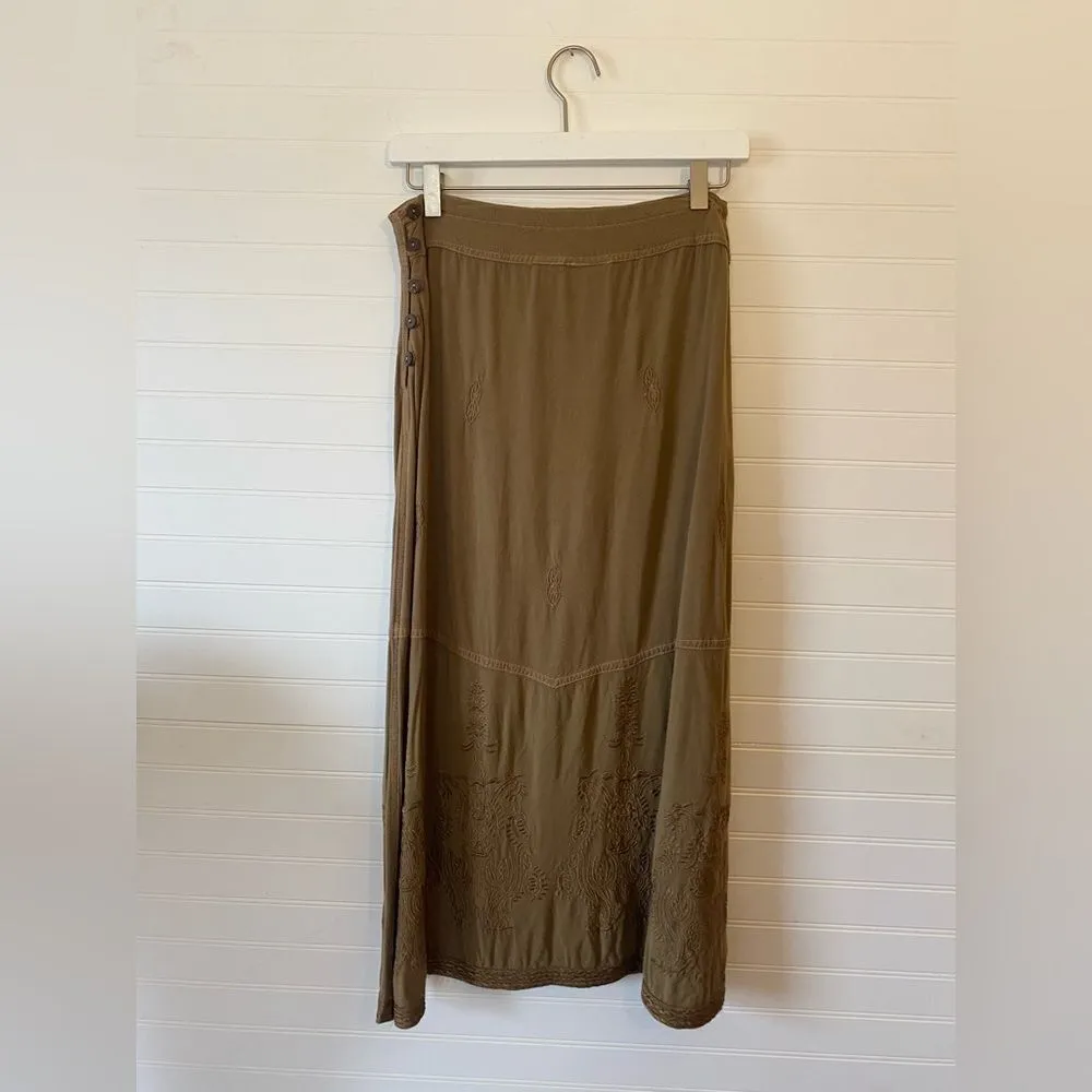 Soft Surroundings Olive Green Embroidered Peasant Maxi Skirt - Image 7