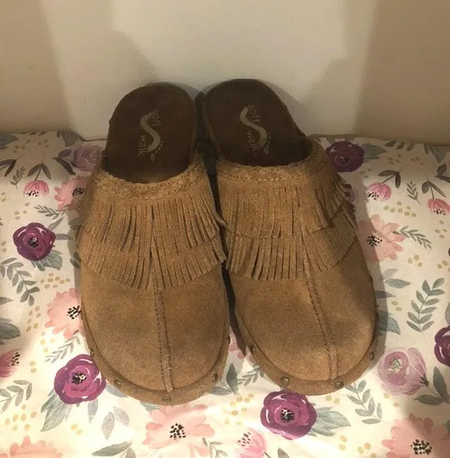 Softwalk Brown Leather Clogs with Fringe Size 5 - Image 3