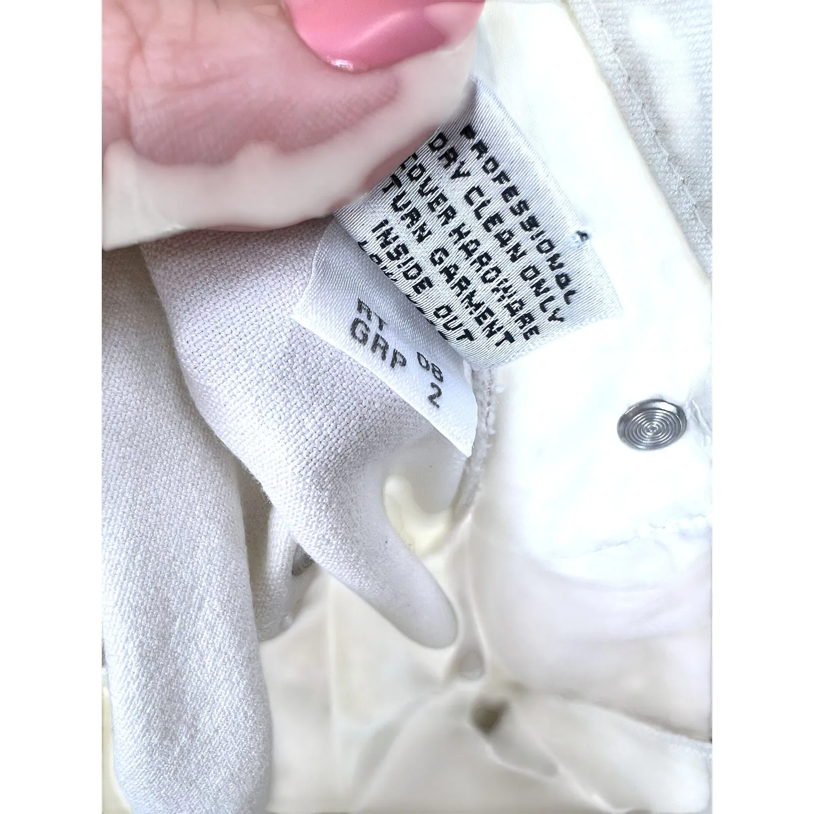 St John white jeans 10 Sport Pants black applique embroidery Straight Leg Women - Image 8