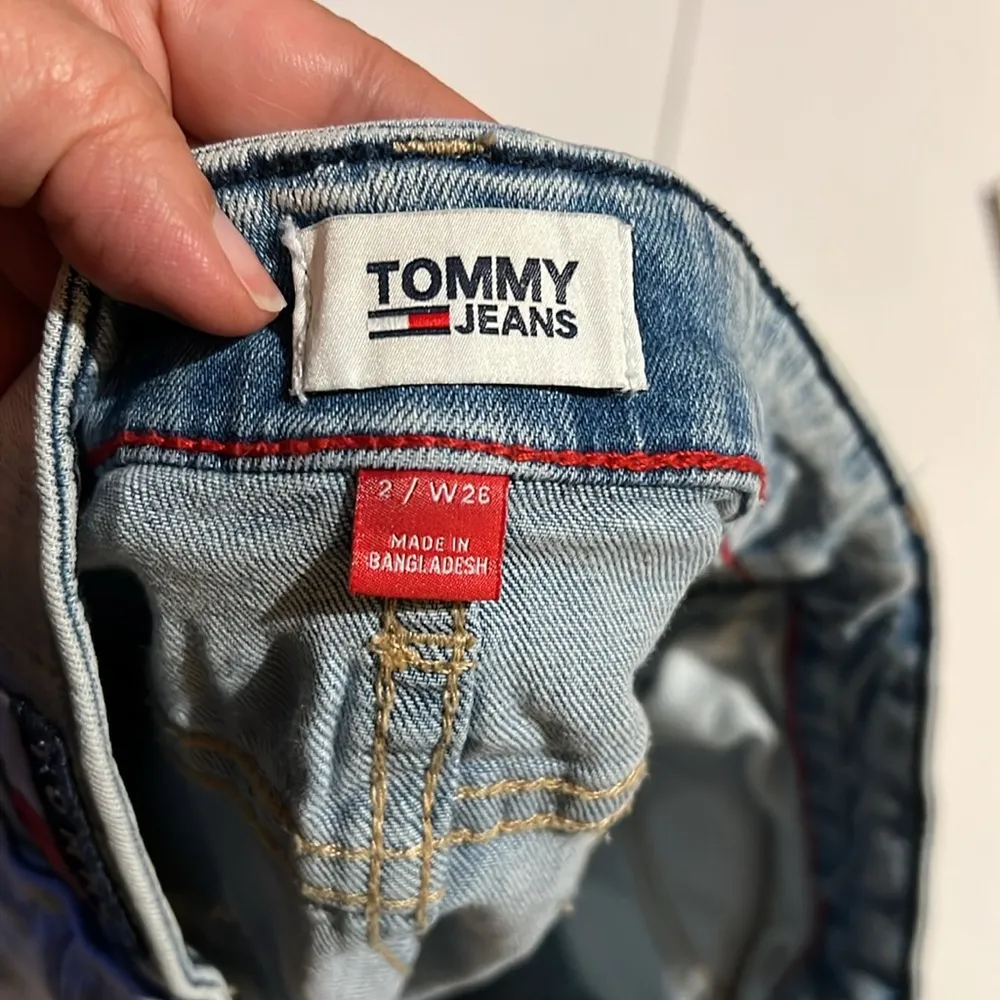 Tommy Hilfiger Jean mini skirt distressed look with fringe details - Image 10