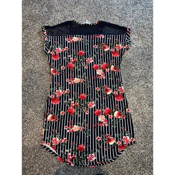 Bobbie & Brooks Women's‎ Navy Blue/white red roses short sleeve dress size large - Image 9