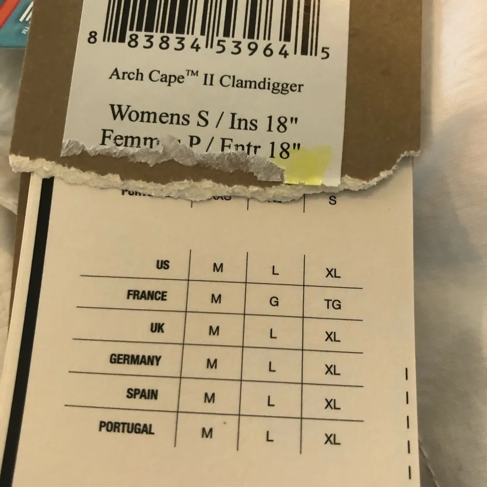 New  Arch Cape 18” Clamdiggers White Sz. S - Image 4