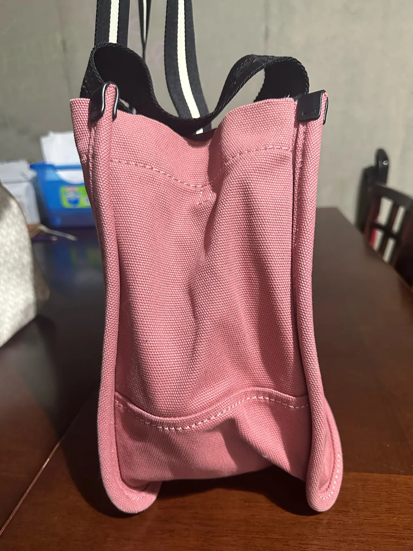 Marc Jacobs  Tote Bag - Image 10