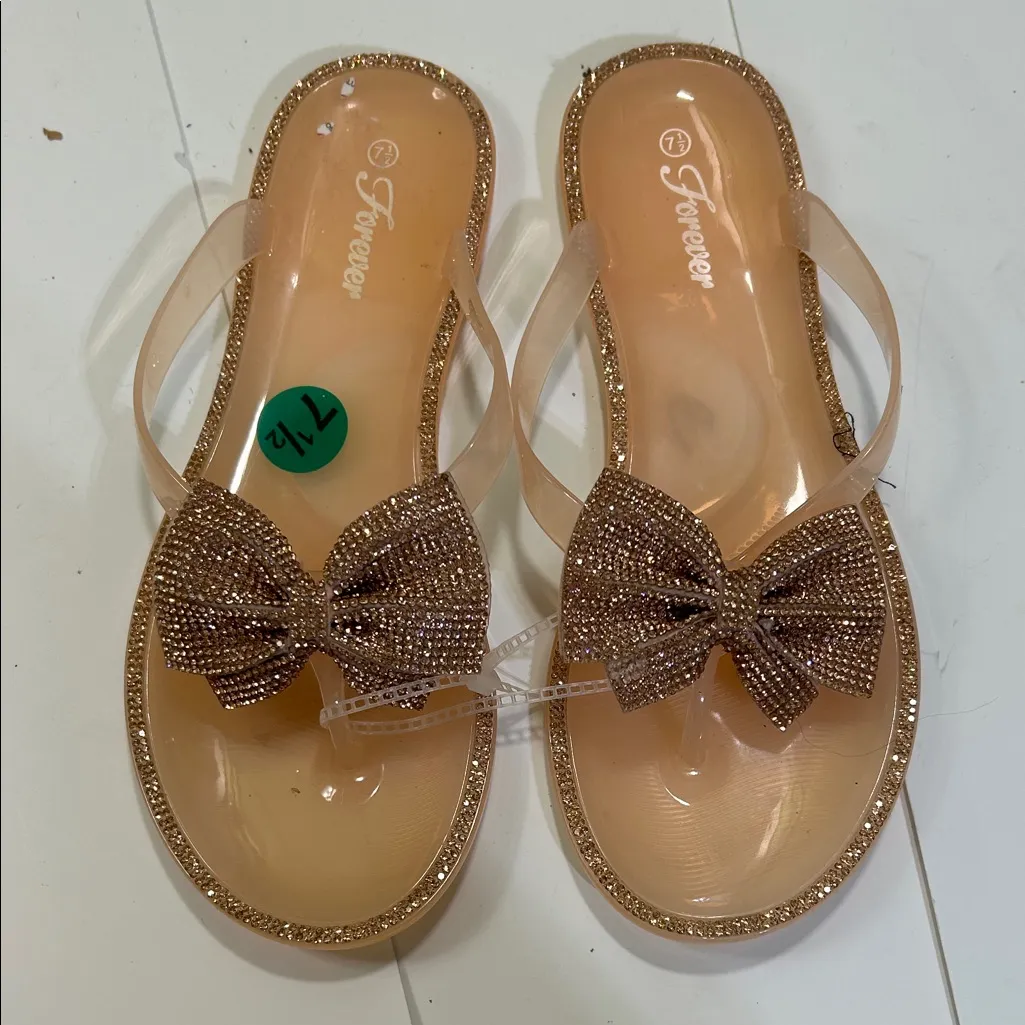 Forever  Glitter Bow Sandals in Tan - Image 5
