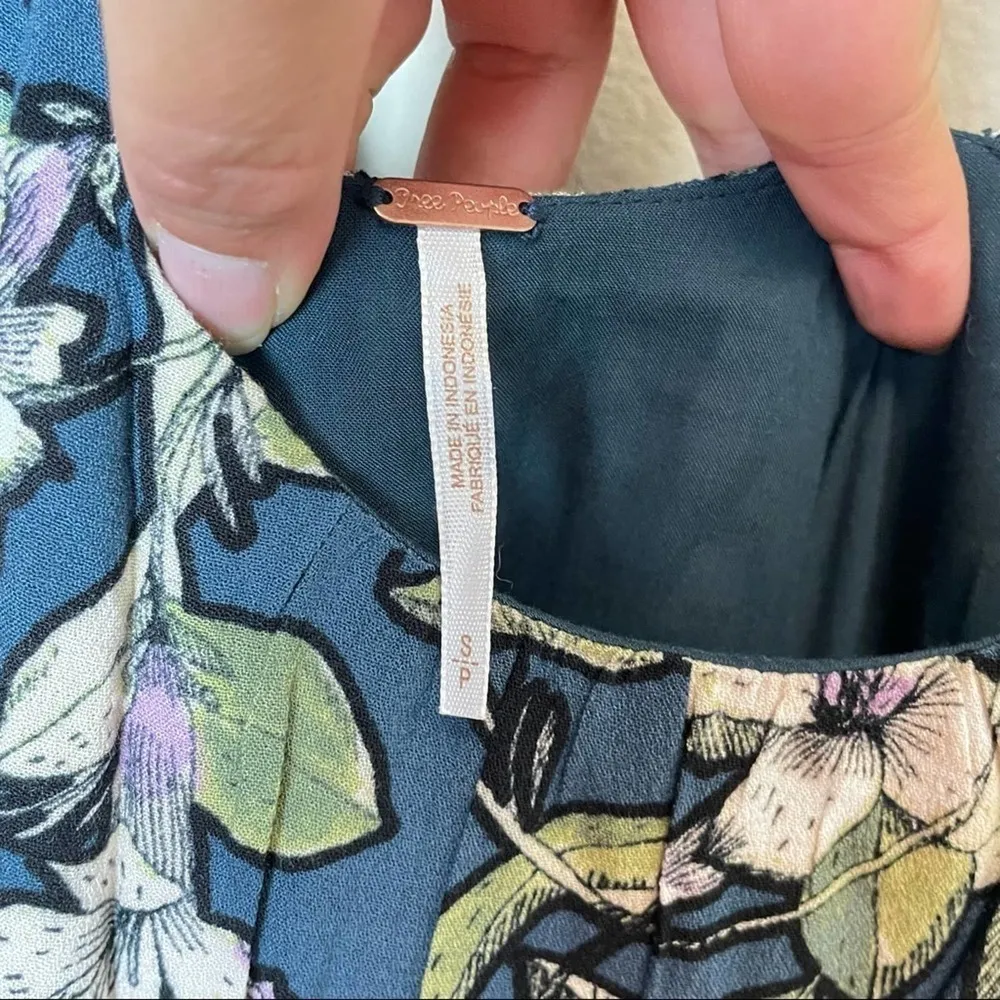 NWT Free People Floral Slip Pleated Mini Dress Size‎ Small - Image 5
