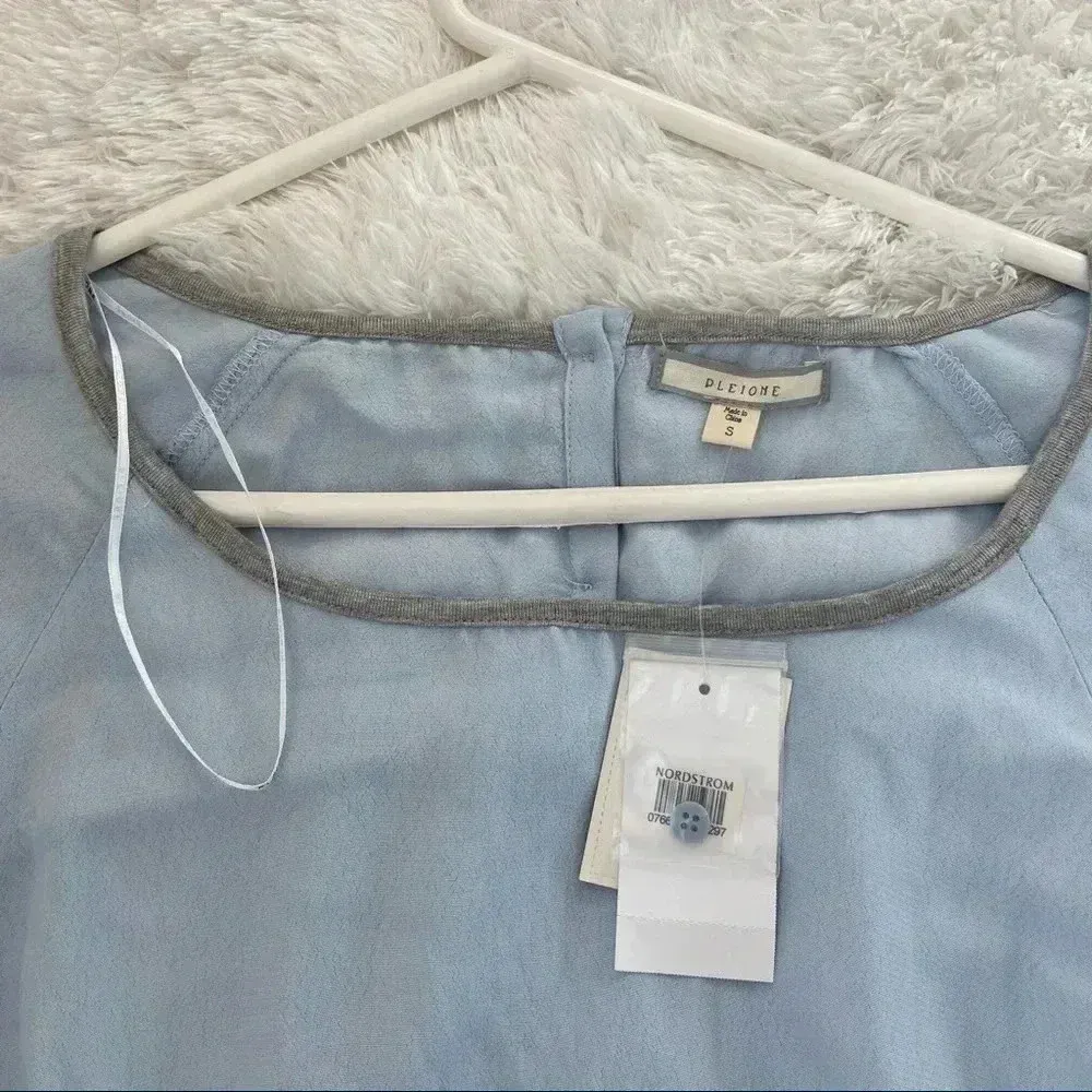 Pleione Anthropologie back button up tunic - Image 5