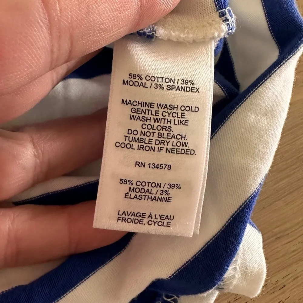 Vineyard vines women’s drop shoulder 3/4 sleeve blue white striped shirt large - Image 4