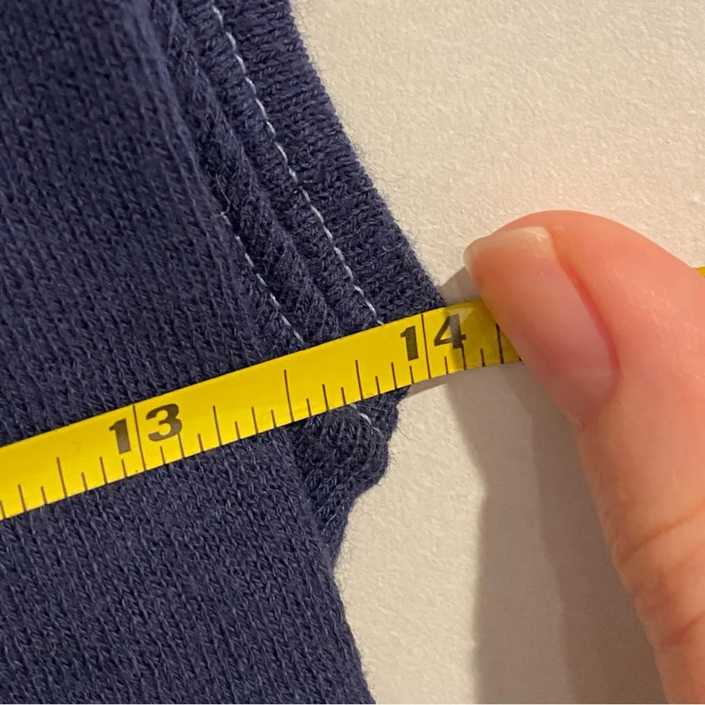 Aeropostale vest for women size medium - Image 6