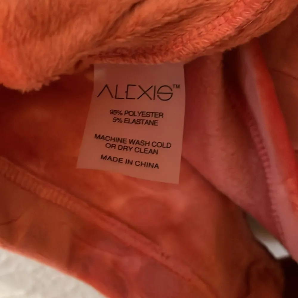 ALEXIS Pennie Velour Romper in Coral Orange Button-Up Romper Size Small - Image 7